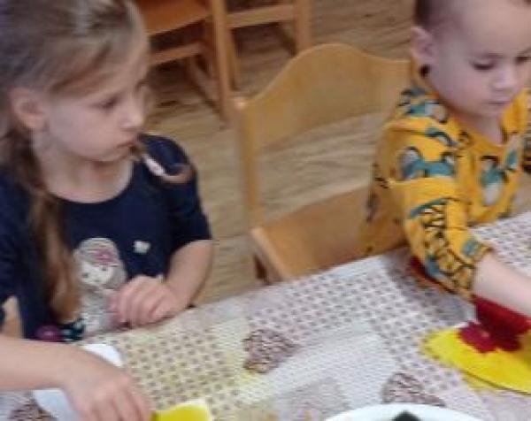 Kouzlíme sodou a kurkumou